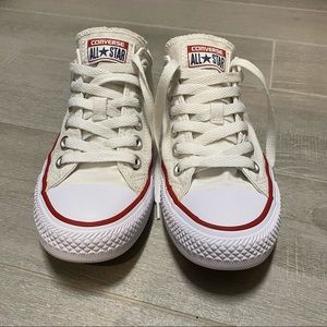 Converse Sneakers Low Top White Women’s Size 7